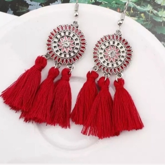 Jewelry - Boho Red Tassel Fringe Earrings NEW